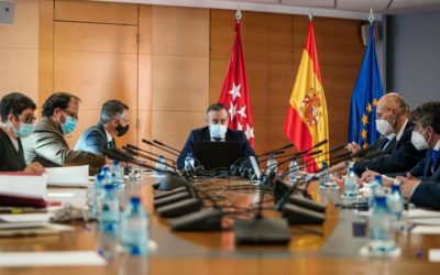La Comunidad de Madrid estudiará las propuestas del sector del ocio nocturno para mejorar la seguridad en sus establecimientos